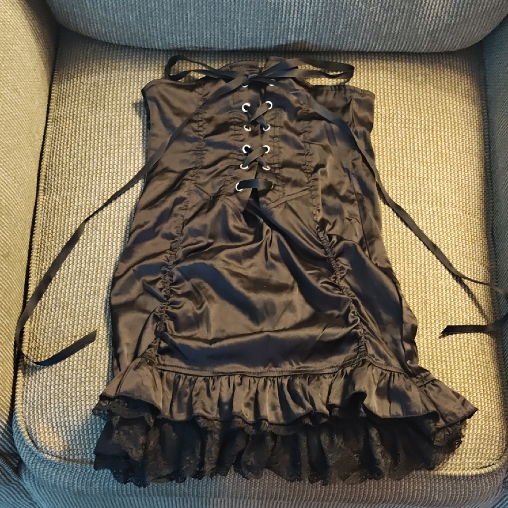 Kill Dolls Fitted Lace Up Top